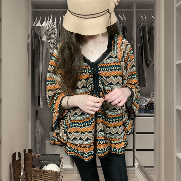 Toska blouse, size Large - Picture 1 of 8
